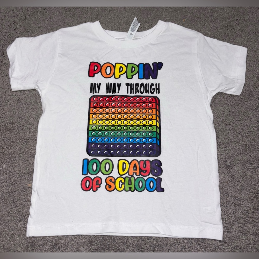 🎉 5T “Poppin’ My Way Through 100 Days of School” Pop-It Graphic Tee